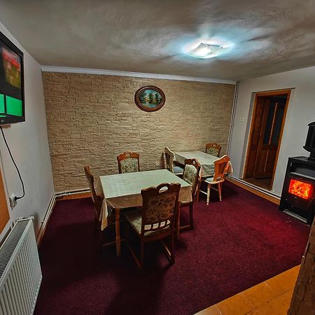 Appartement Casa Miclau à Băile Herculane Extérieur photo